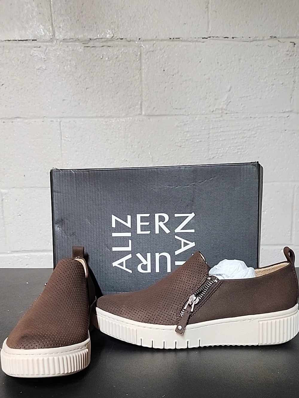 Soul By Naturalizer Turner in Brown